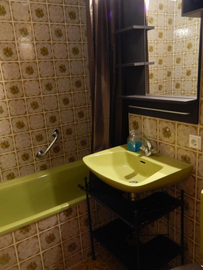 Free Apartment - Burgblick Bad Urach Eksteriør billede